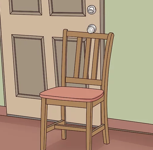 قفل کردن درب با صندلی